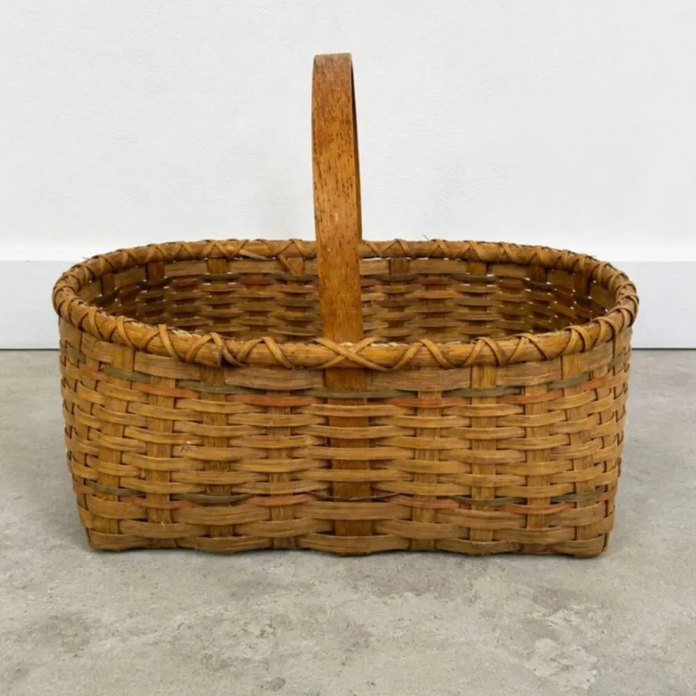 Vintage 1970-1980’s Woven Rustic Wicker Market Basket Large Oval Single Handle